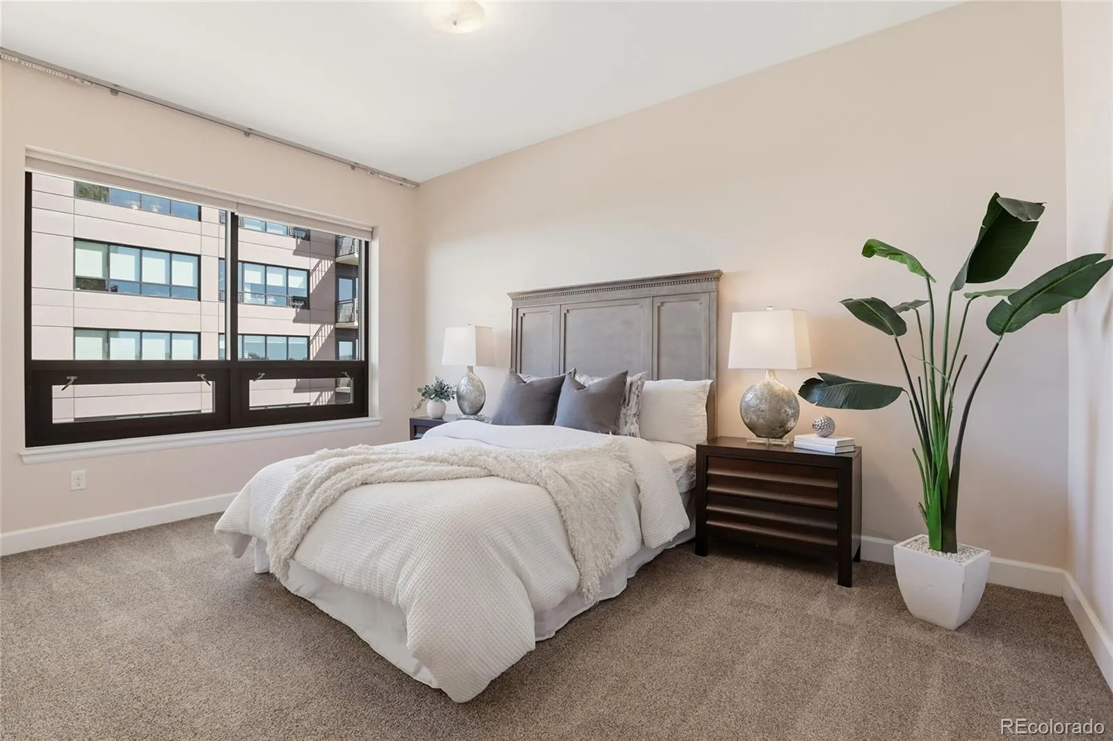 04182026174836 1600 22