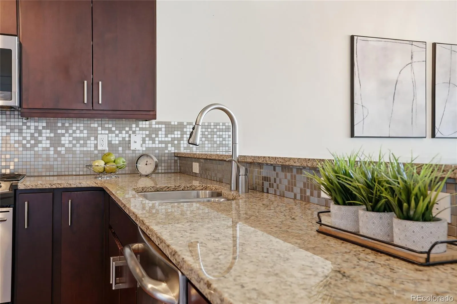 04182026174836 1600 5