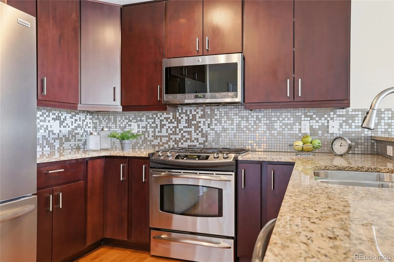 04182026174836 1600 6