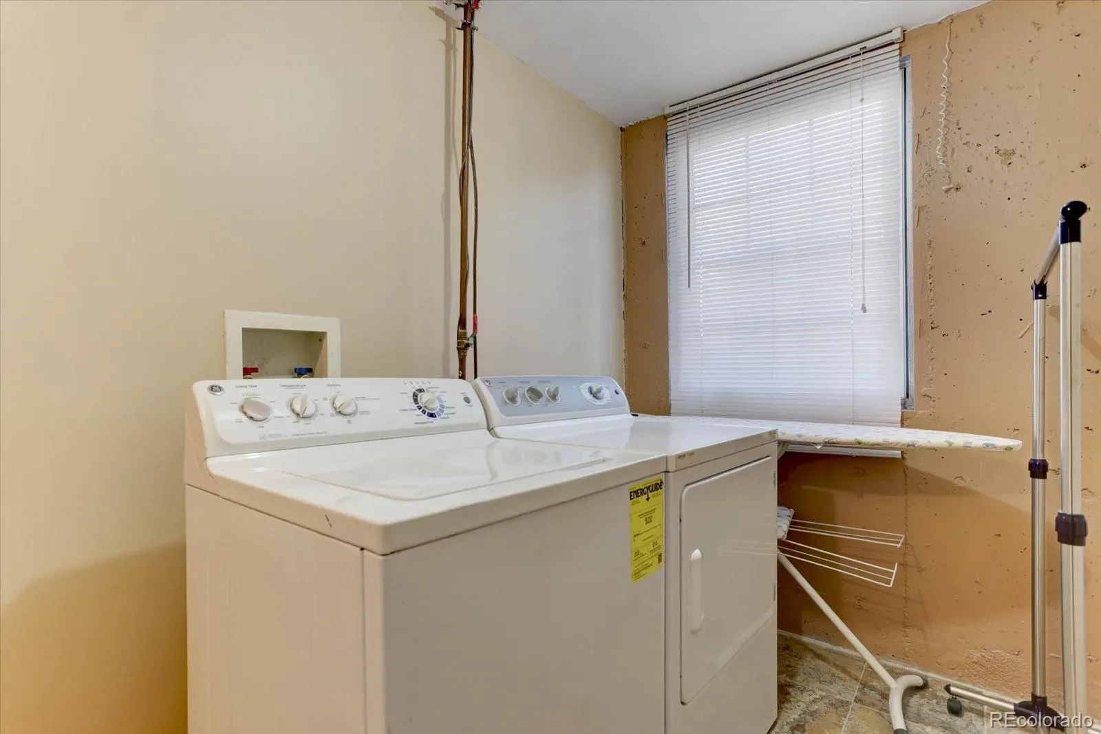 17052 E Warren Place #A Aurora CO 80013 MLS #REC8523392 03122026170608 1600 28