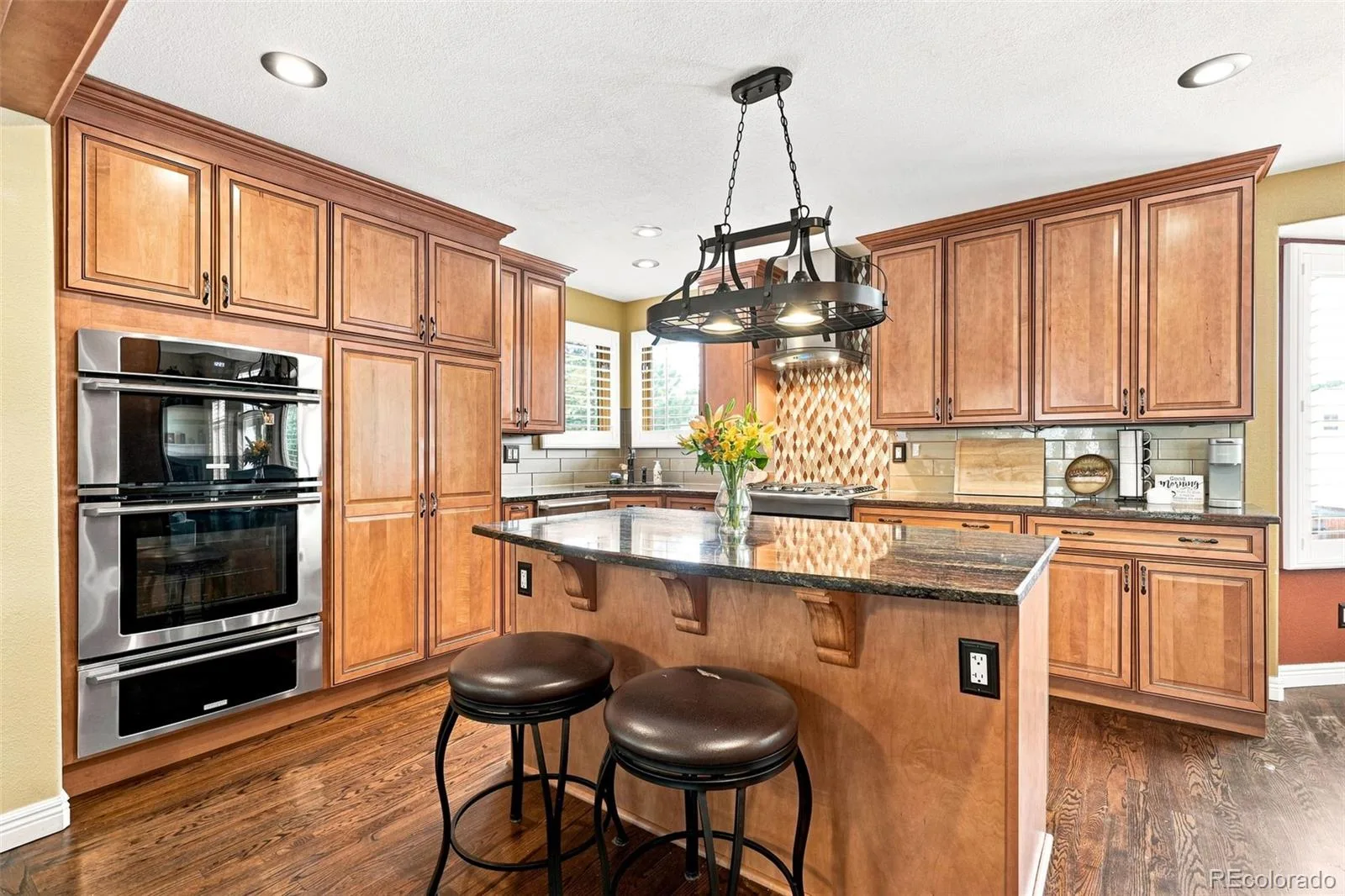 6599 S Oak Circle Littleton CO 80127 | MLS #REC8525860 08212026144909 1600 11