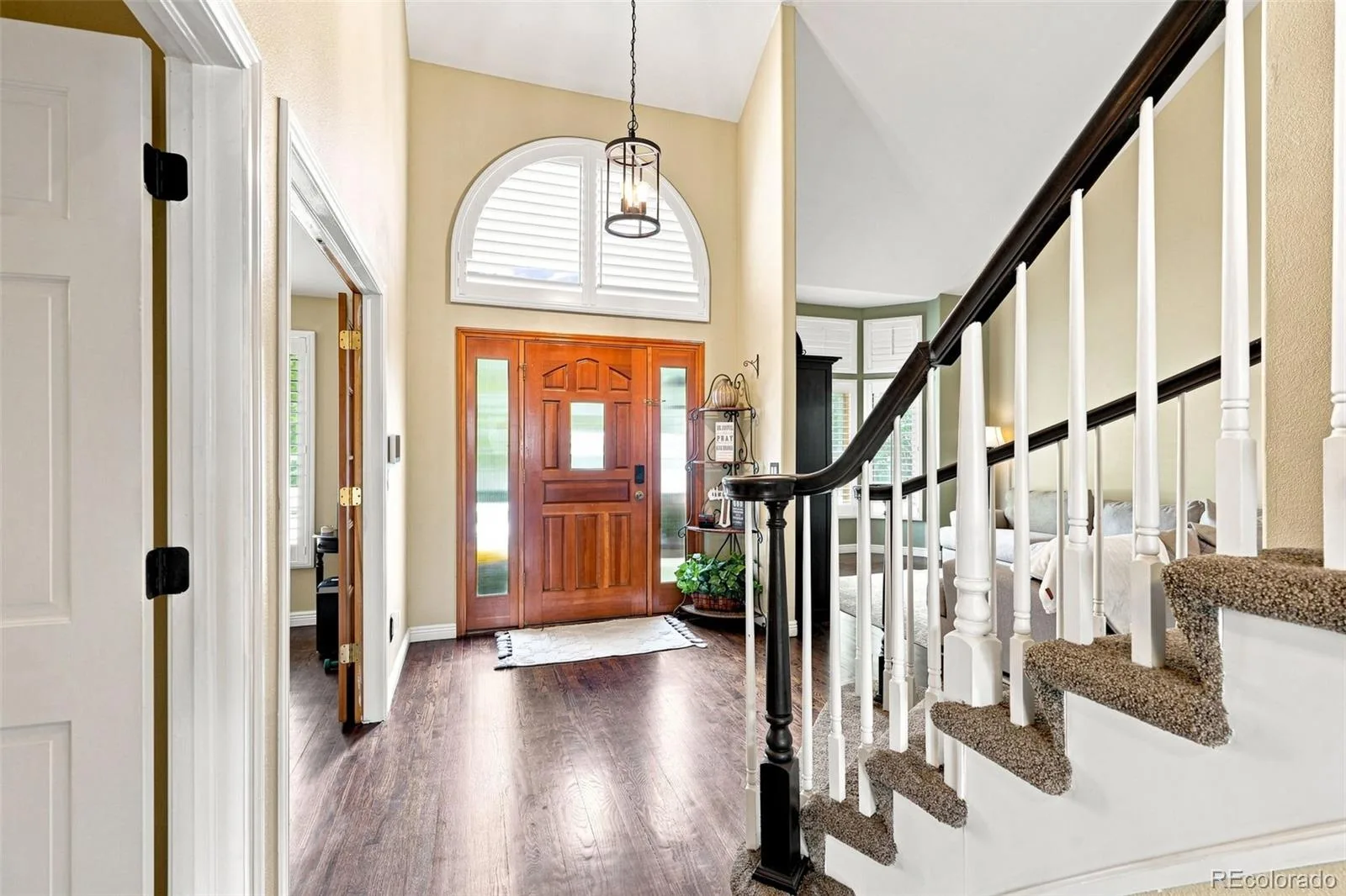 6599 S Oak Circle Littleton CO 80127 | MLS #REC8525860 08212026144909 1600 2