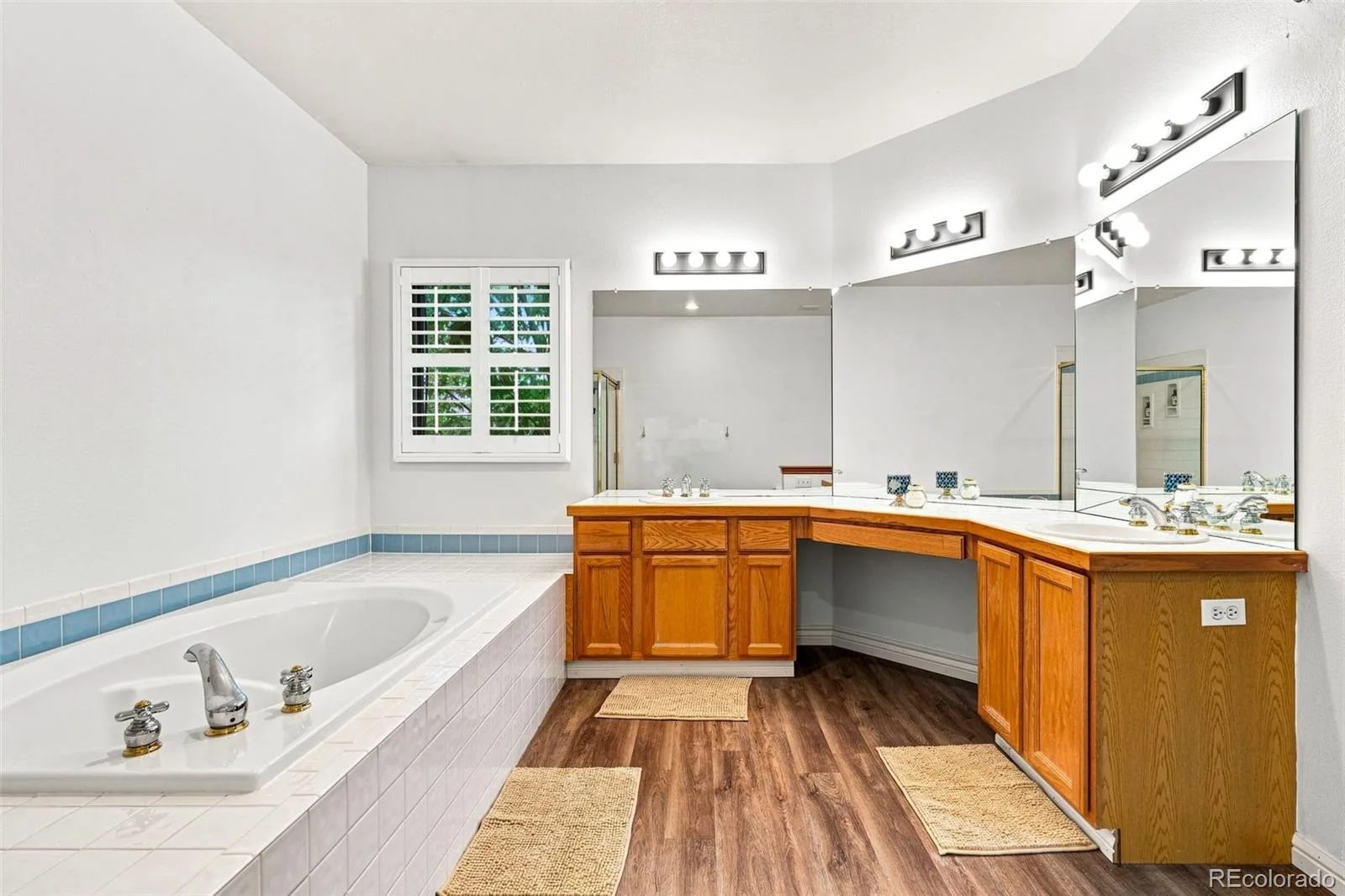 6599 S Oak Circle Littleton CO 80127 | MLS #REC8525860 08212026144909 1600 30
