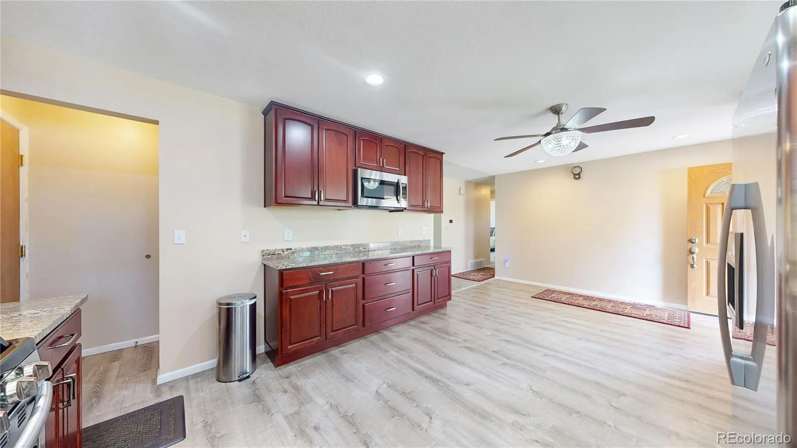 7027 Vivian Court Arvada CO 80004 MLS #REC8528719 05152026013450 1600 4
