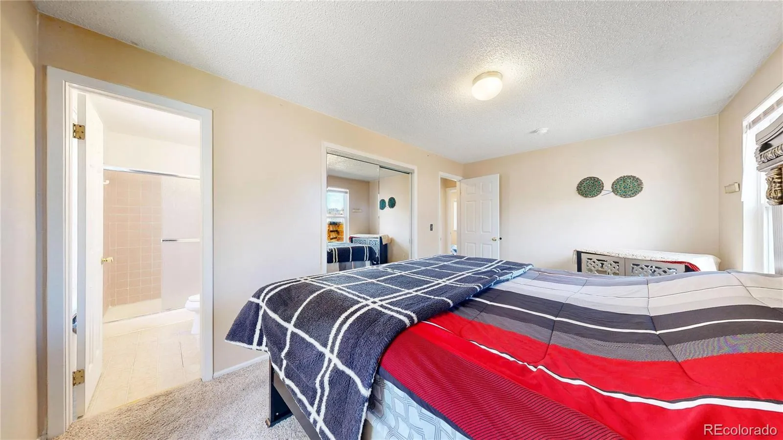 7027 Vivian Court Arvada CO 80004 MLS #REC8528719 05152026013450 1600 7