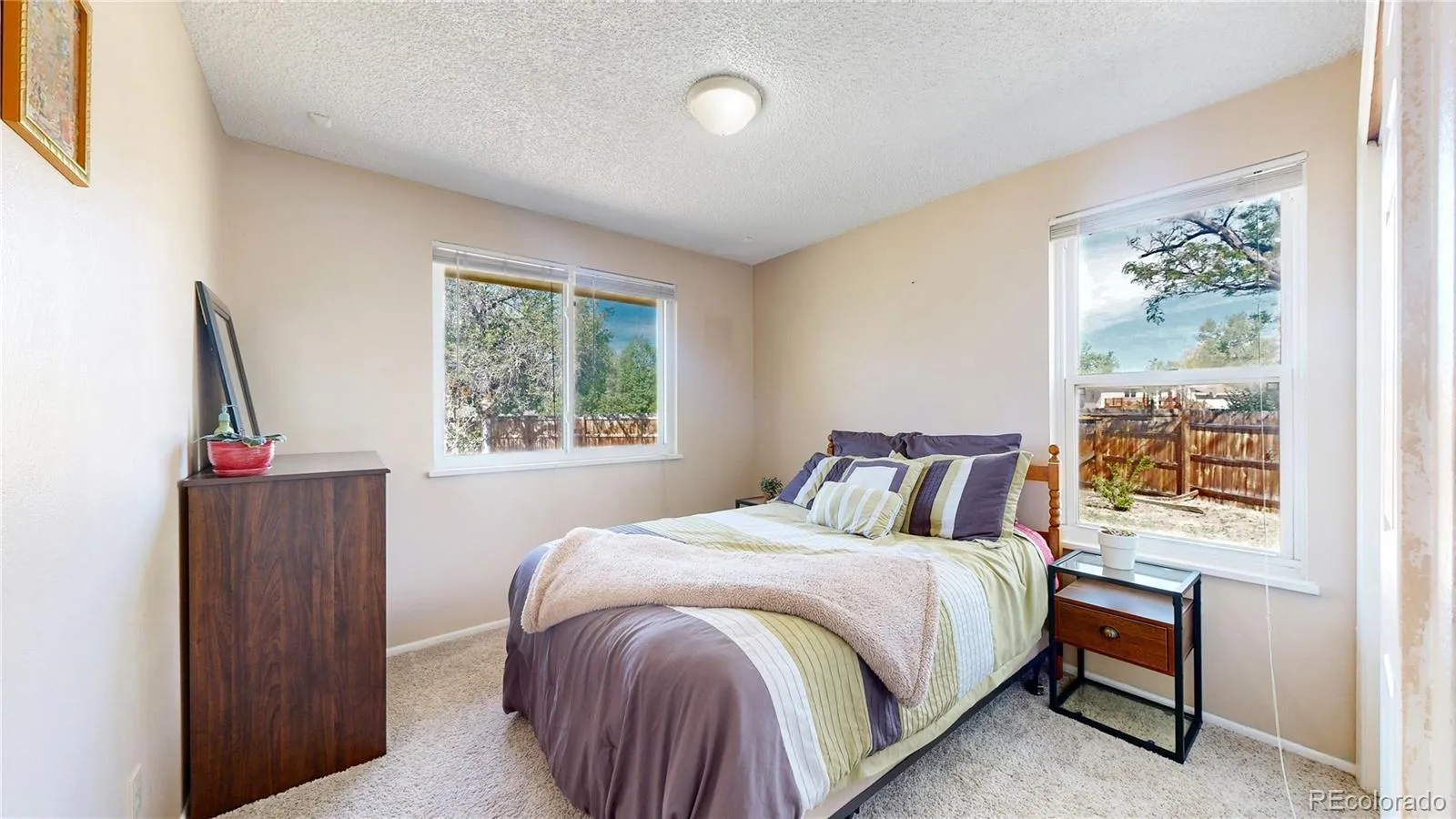7027 Vivian Court Arvada CO 80004 MLS #REC8528719 05152026013450 1600 9