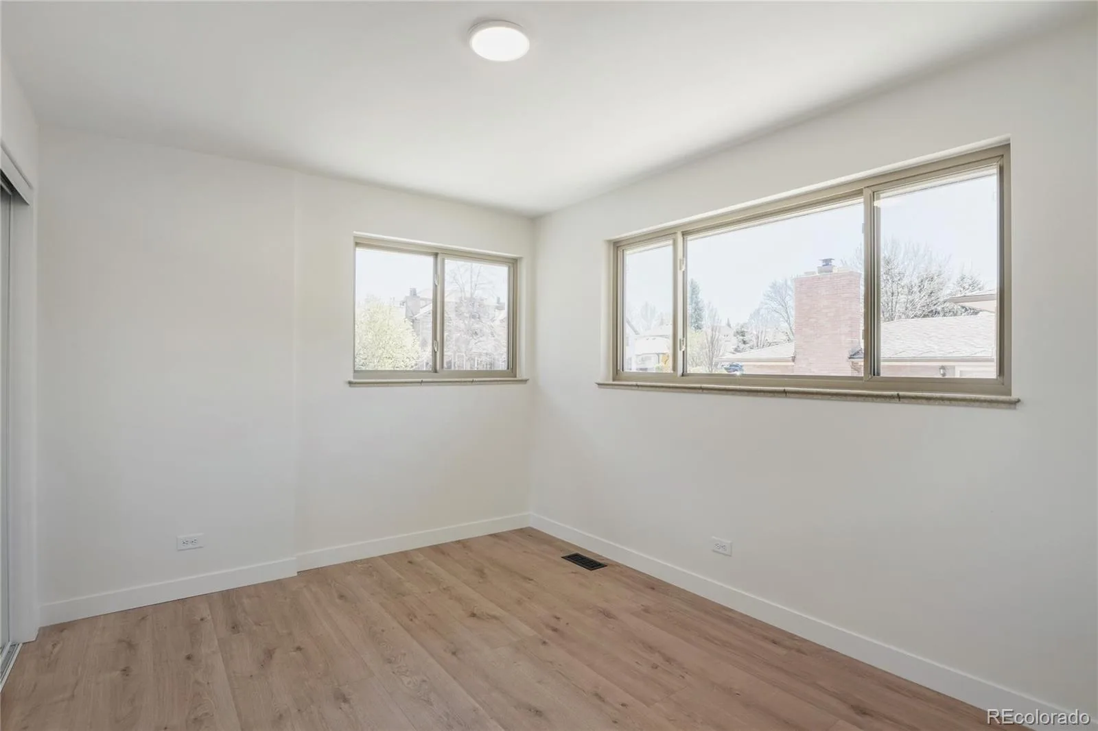 385 Forest Street Denver CO 80220 | MLS #REC8532256 10182026134728 1600 15
