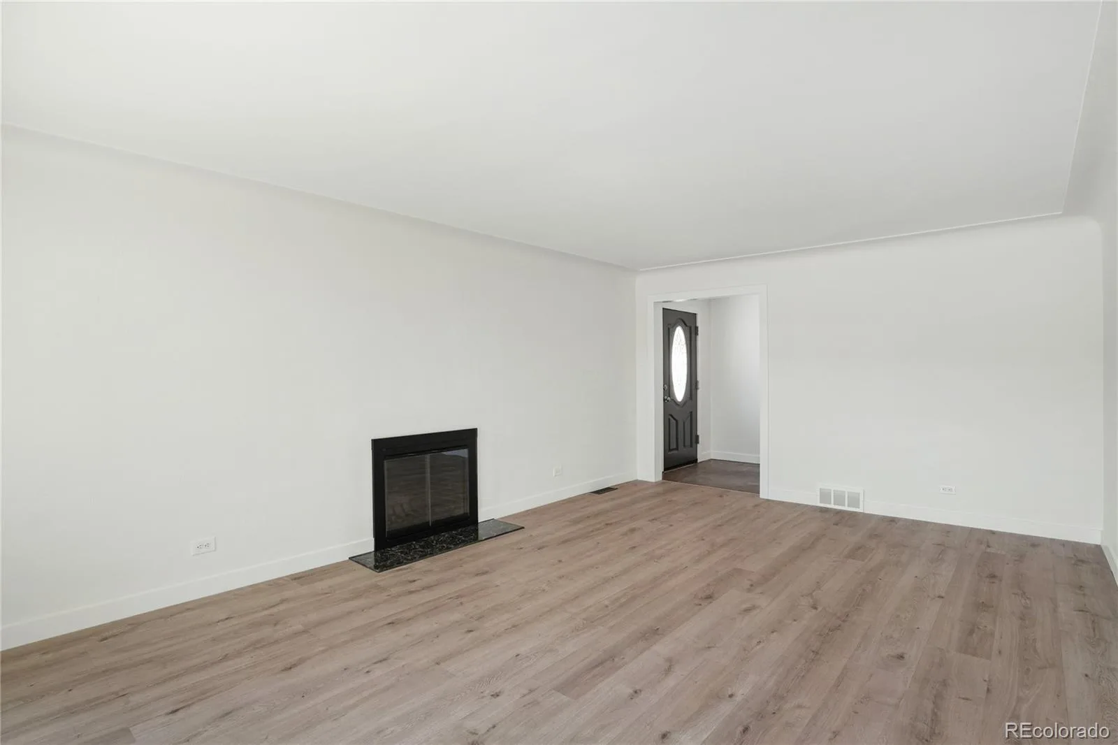 385 Forest Street Denver CO 80220 | MLS #REC8532256 10182026134728 1600 5