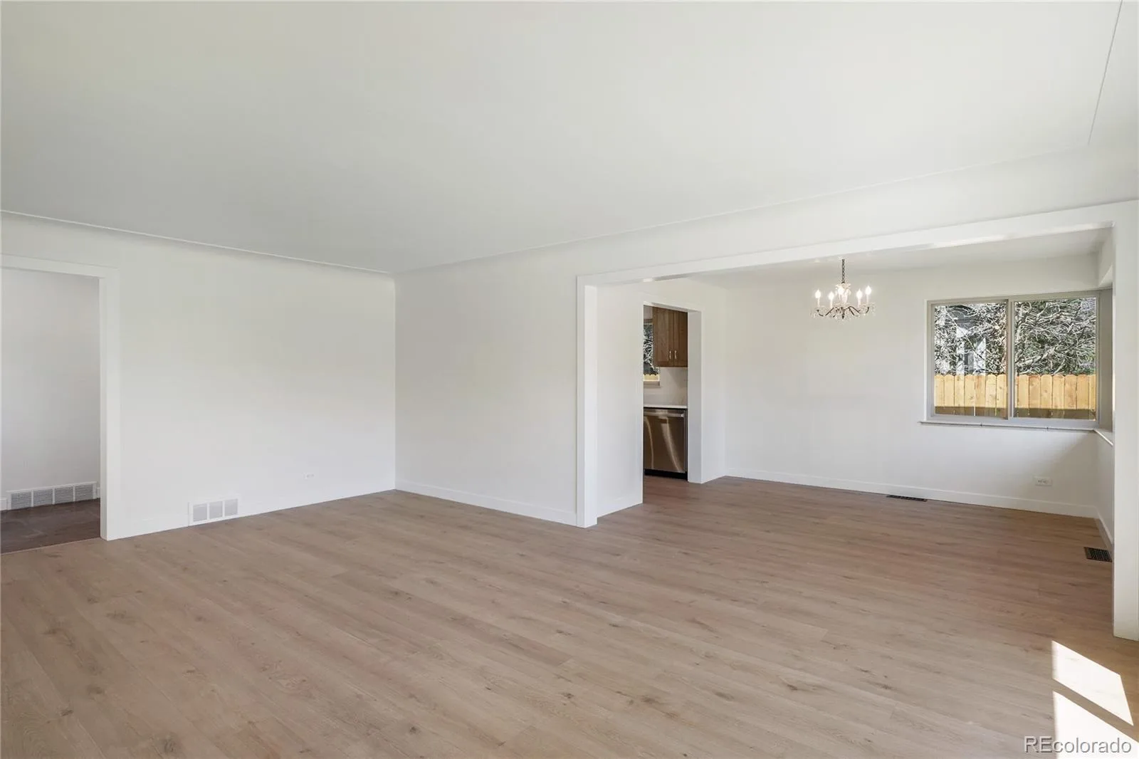 385 Forest Street Denver CO 80220 | MLS #REC8532256 10182026134728 1600 7
