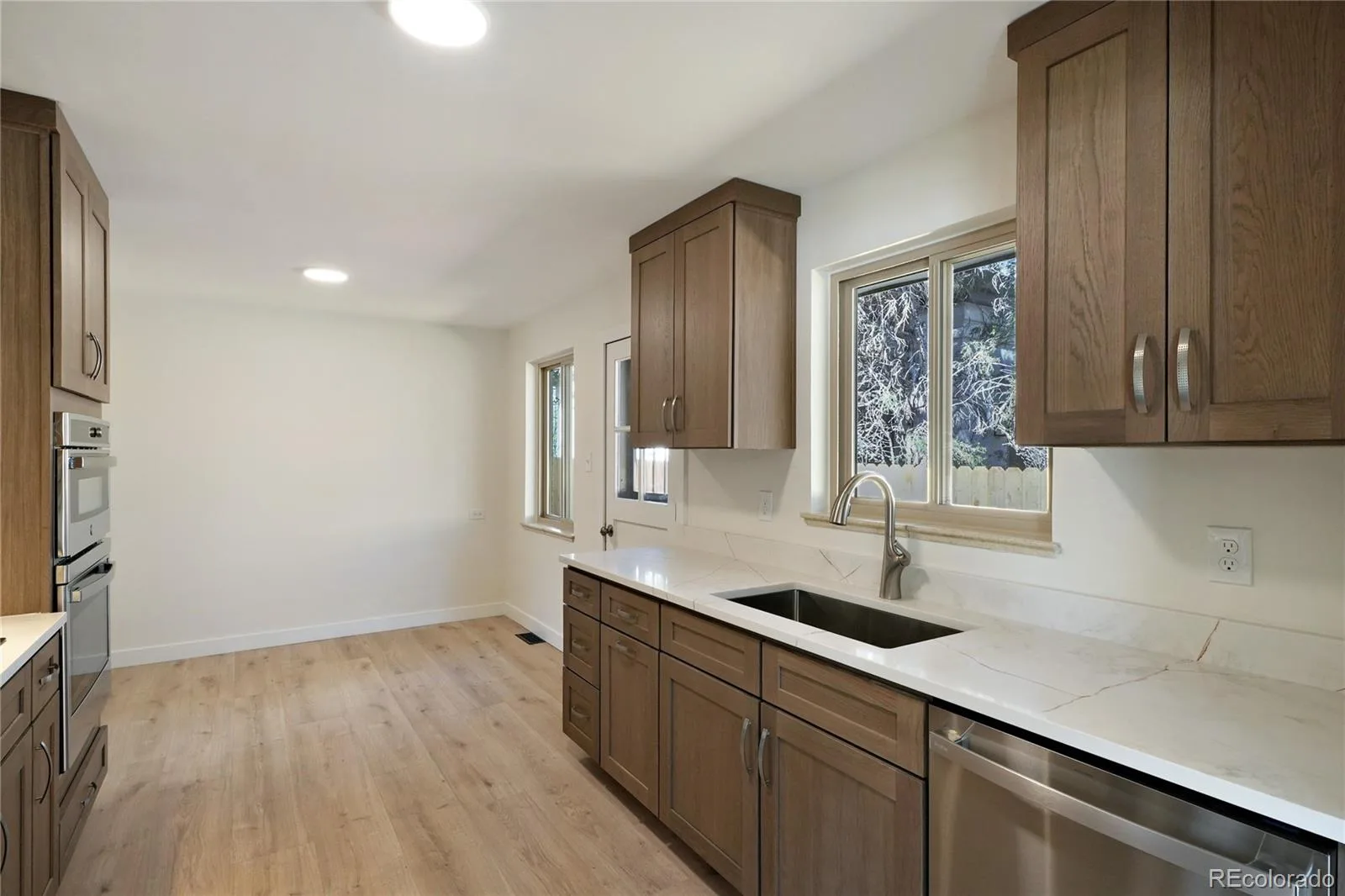 385 Forest Street Denver CO 80220 | MLS #REC8532256 10182026134728 1600 9