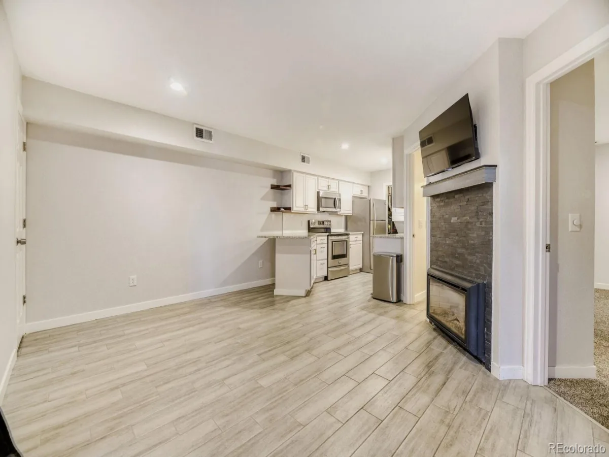 1825 Kendall Street #213 Lakewood CO 80214 | MLS #REC8532429 08242026172153 1200 3