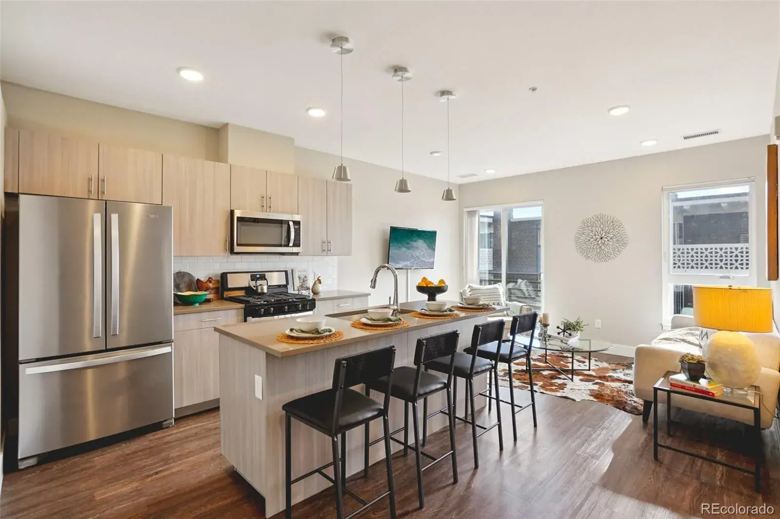 2374 S University Boulevard #204 Denver CO 80210 MLS #REC8534370 02052026015321 1600 2