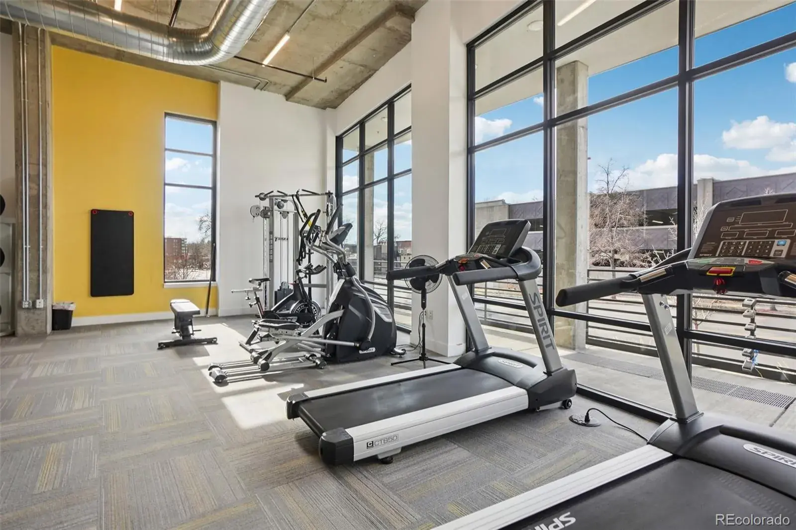 2374 S University Boulevard #204 Denver CO 80210 MLS #REC8534370 02052026015321 1600 35