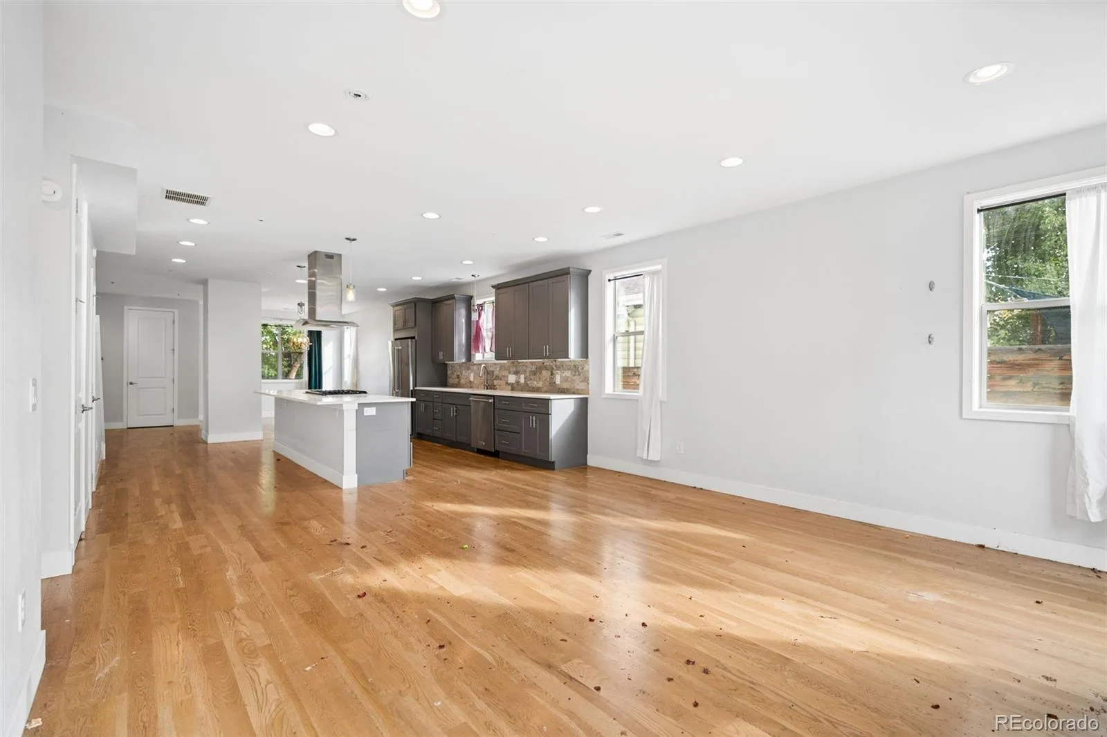 4983 Vallejo Street Denver CO 80221 | MLS #REC8534559 10152026194933 1600 5