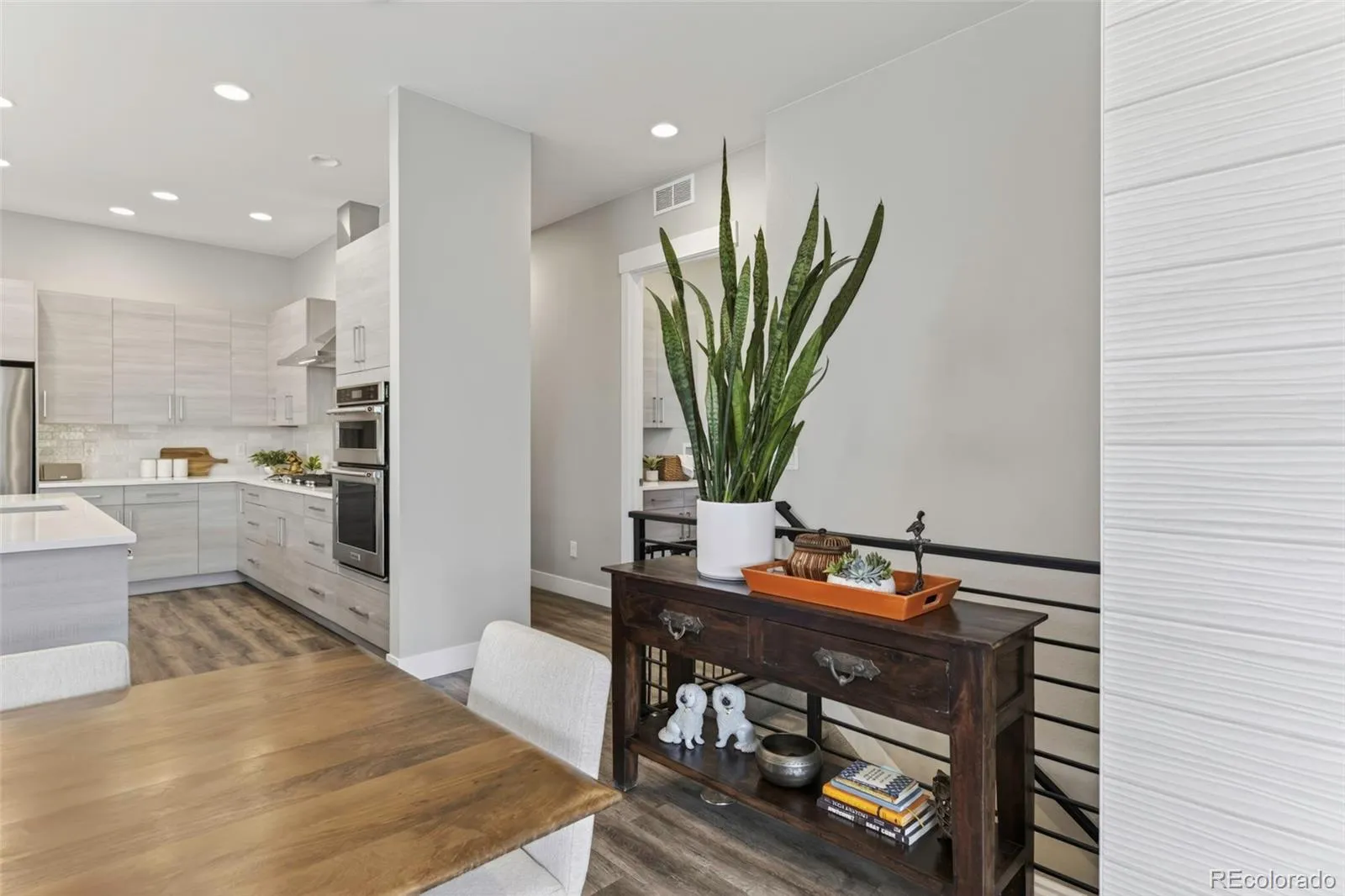 5635 Zuni Court Denver CO 80221 MLS #REC8535454 05212026063418 1600 14