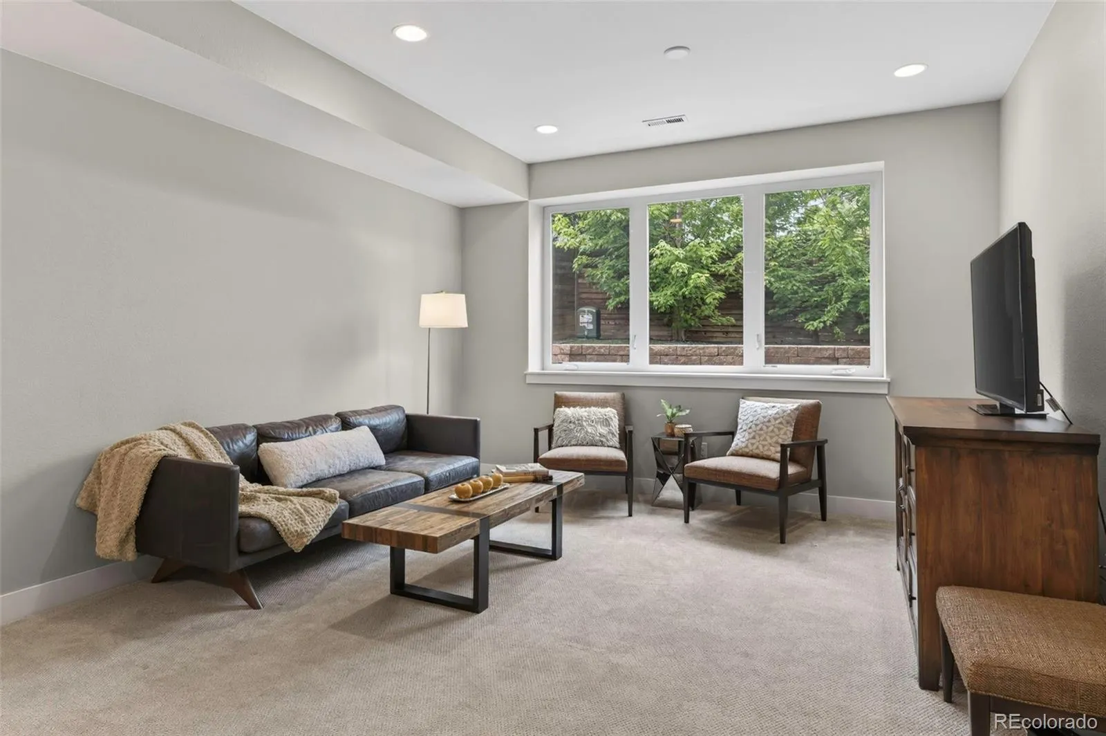 5635 Zuni Court Denver CO 80221 MLS #REC8535454 05212026063418 1600 28