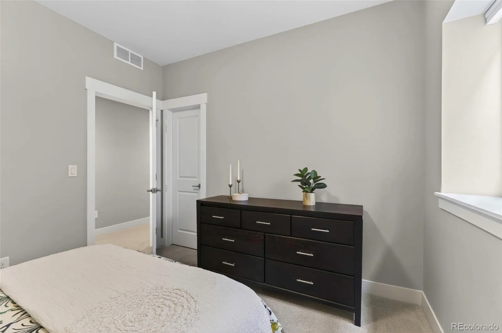 5635 Zuni Court Denver CO 80221 MLS #REC8535454 05212026063418 1600 32