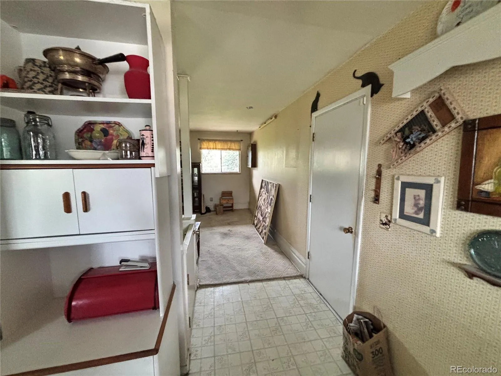 7600 S Kit Carson Drive Centennial CO 80122 | MLS #REC8535744 05272026023747 1600 2