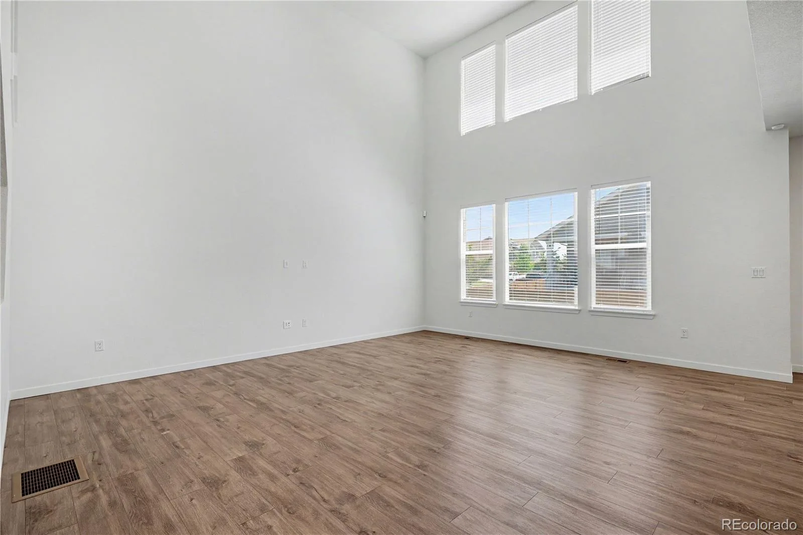 10046 Uvalda Street Commerce City CO 80022 | MLS #REC8535887 07172026145724 1600 5