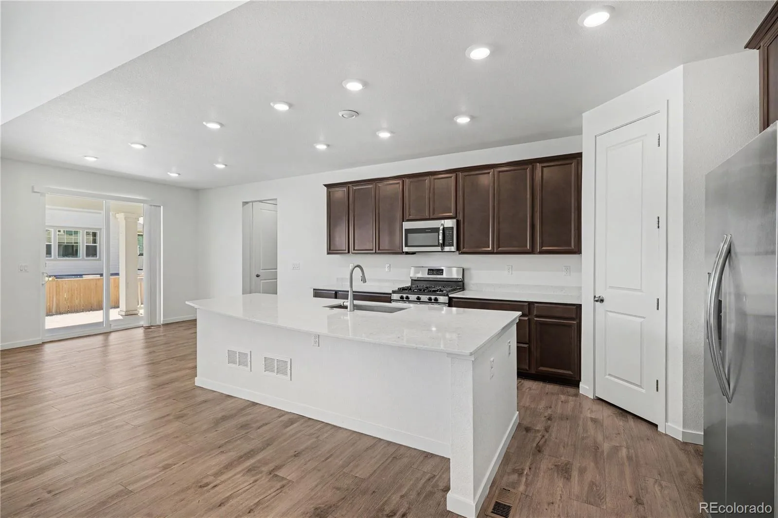 10046 Uvalda Street Commerce City CO 80022 | MLS #REC8535887 07172026145724 1600 9
