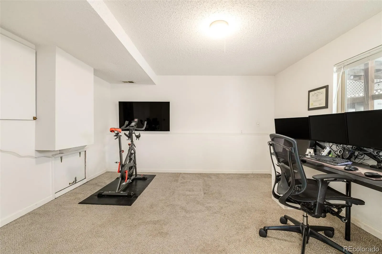 9277 W 98th Place Broomfield CO 80021 MLS #REC8536216 04282026005251 1600 29