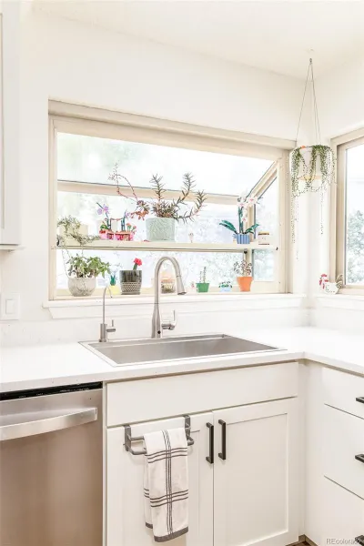 9277 W 98th Place Broomfield CO 80021 MLS #REC8536216 04282026005251 800 5