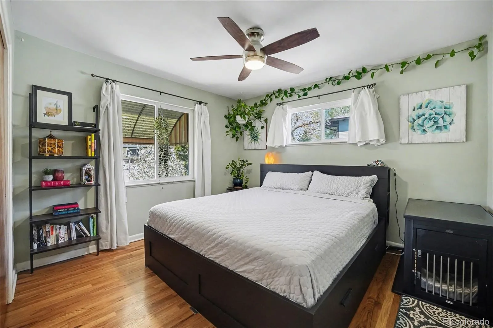 04072026003958 1600 11