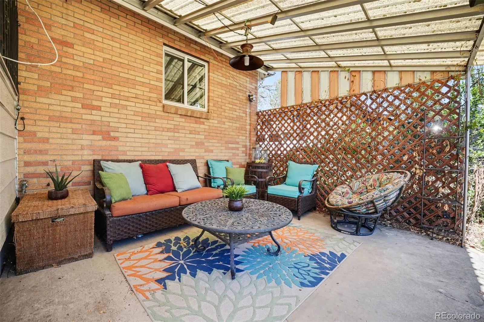 04072026003958 1600 22