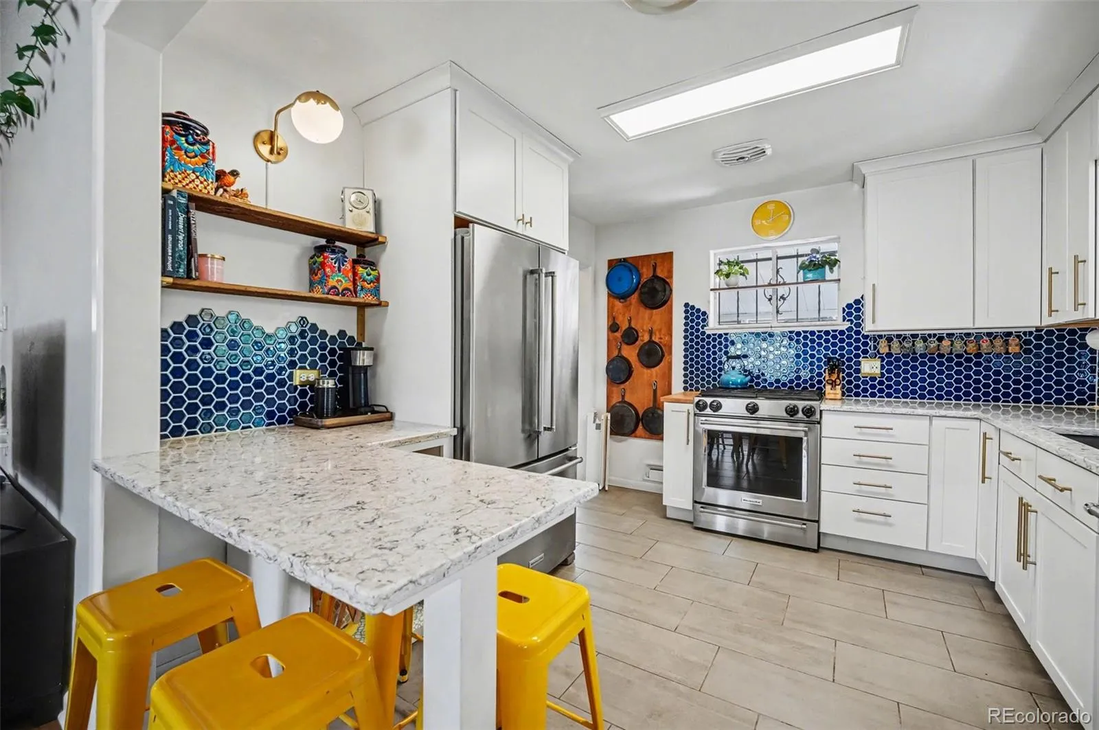 04072026003958 1600 8