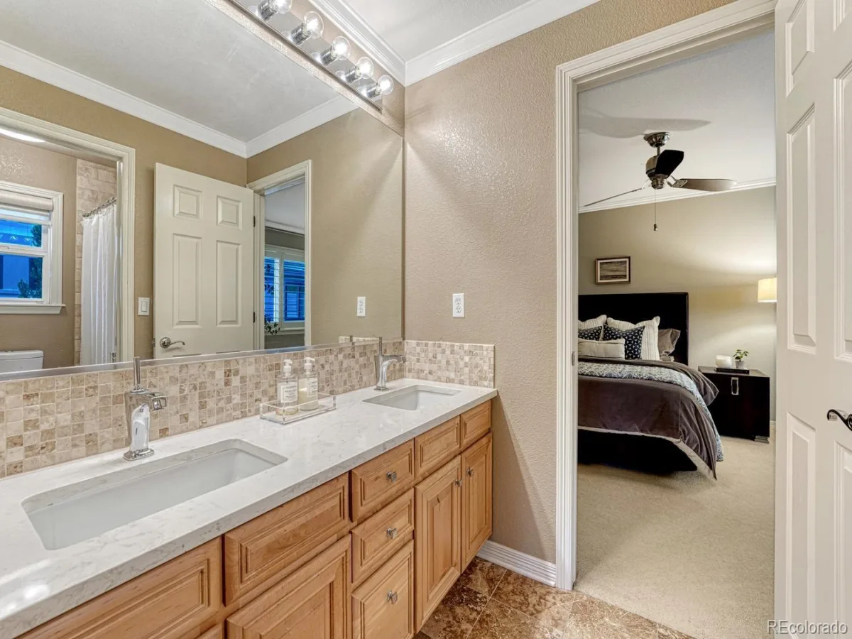9615 Aspen Hill Circle Lone Tree CO 80124 | MLS #REC8538013 08212026004933 1200 29