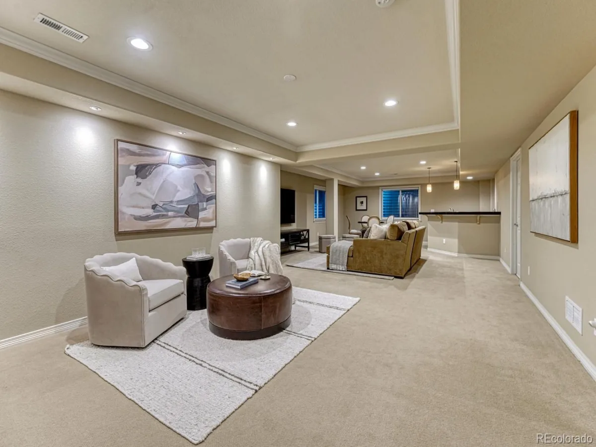 9615 Aspen Hill Circle Lone Tree CO 80124 | MLS #REC8538013 08212026004933 1200 34