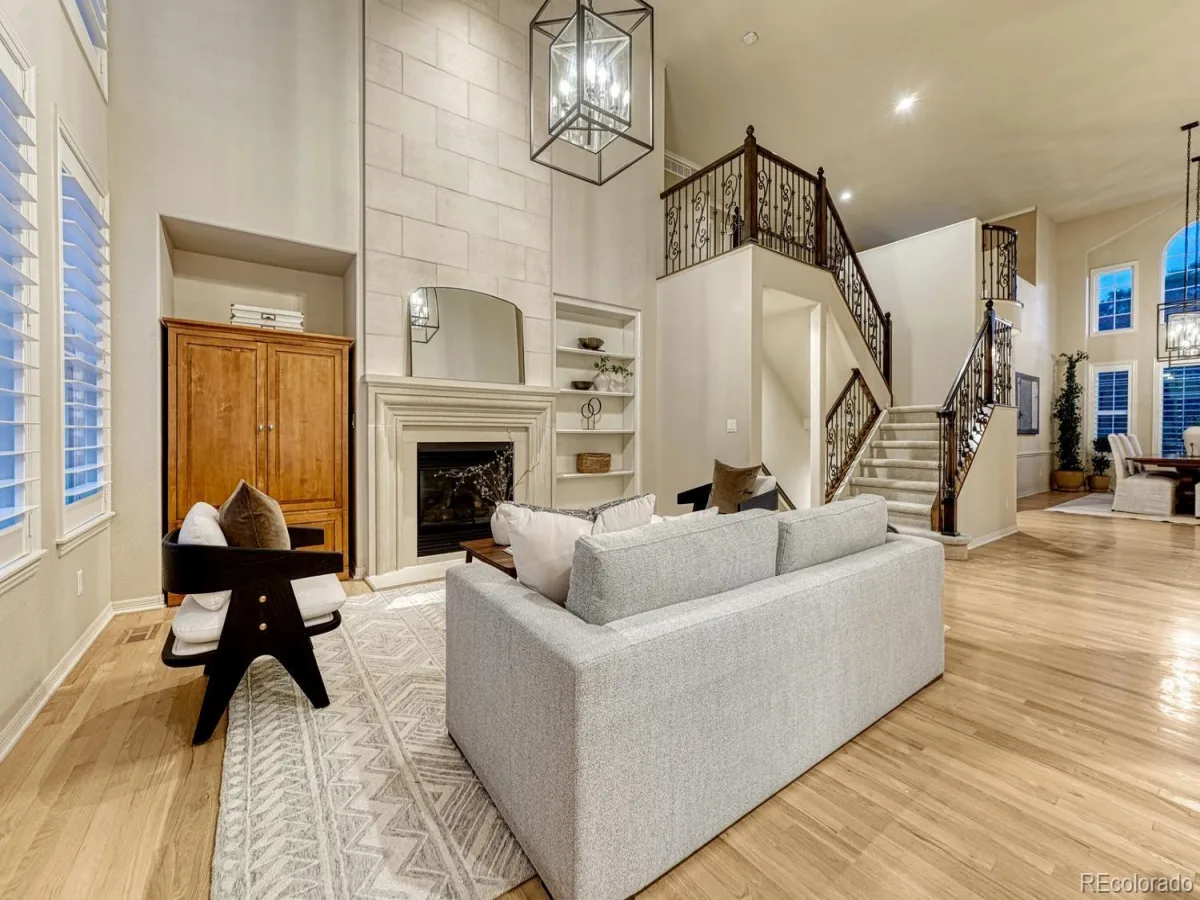 9615 Aspen Hill Circle Lone Tree CO 80124 | MLS #REC8538013 08212026004933 1200 9