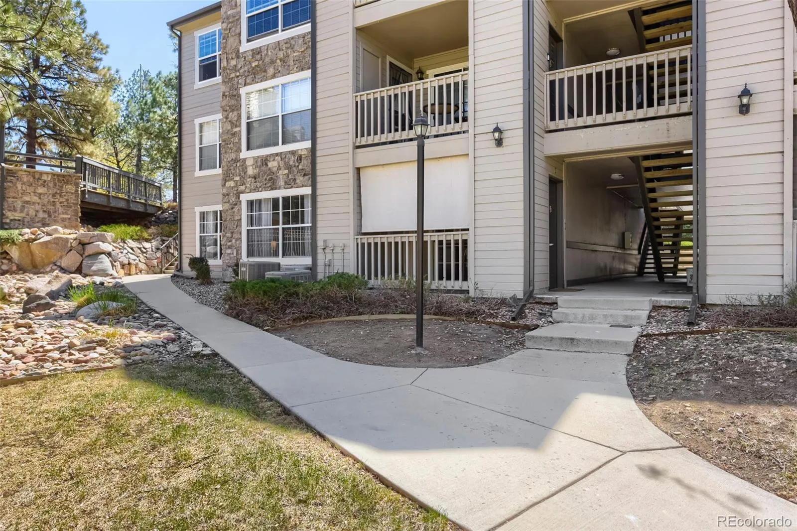 04162026160620 1600 16