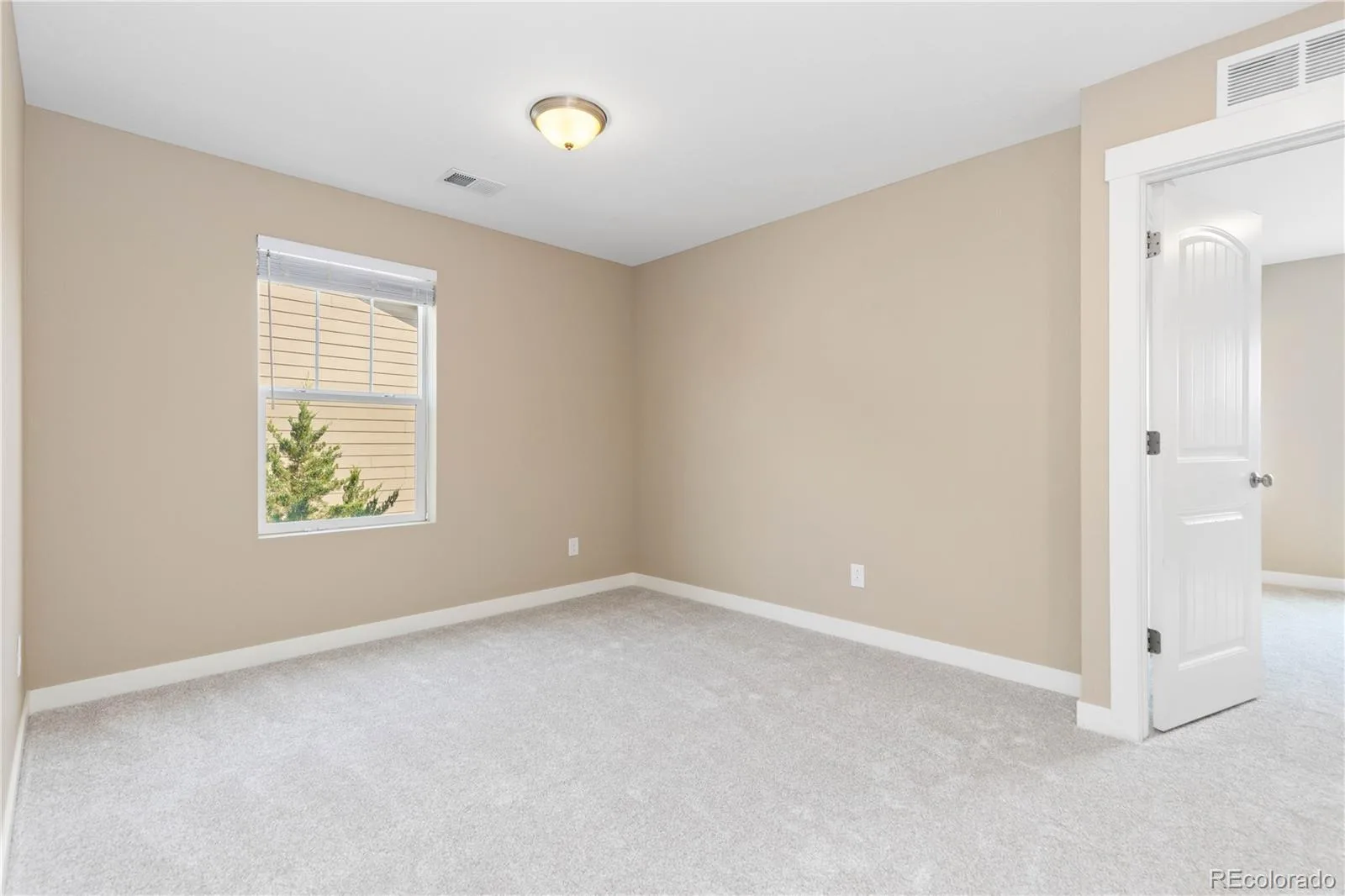 2335 W 164th Place Broomfield CO 80023 | MLS #REC8538904 07092026184427 1600 13