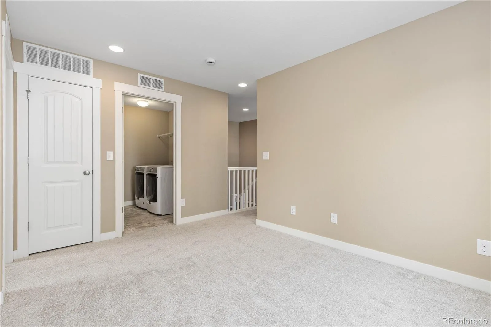 2335 W 164th Place Broomfield CO 80023 | MLS #REC8538904 07092026184427 1600 14