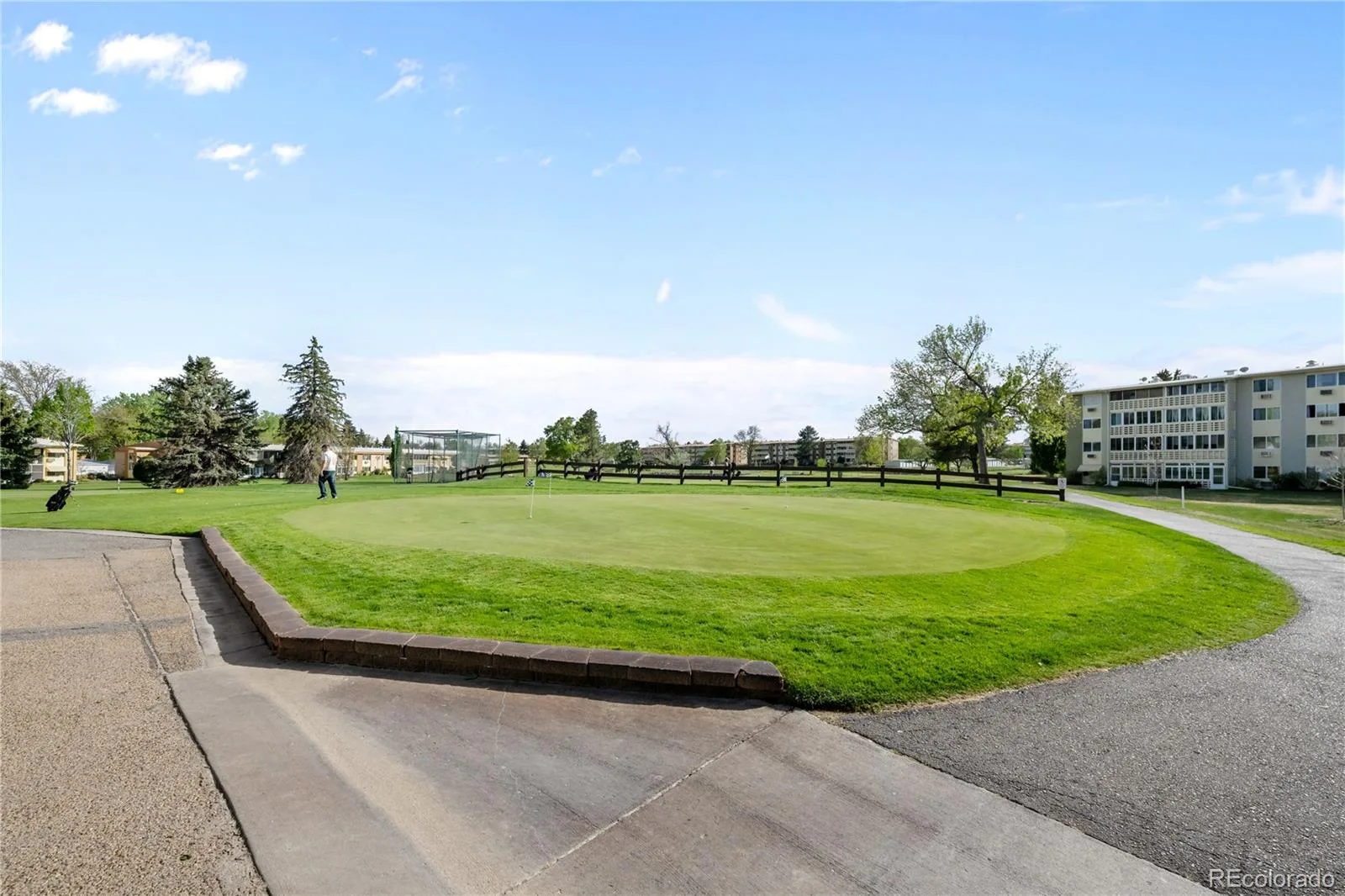 9355 E Center Avenue #4A #9355 Denver CO 80247 | MLS #REC8539904 09232026191041 1600 34