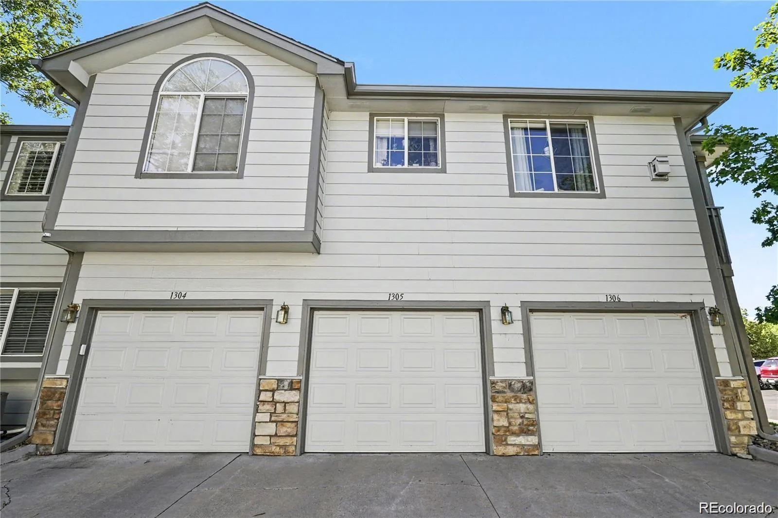 3271 E 103rd Place #1305 Thornton CO 80229 | MLS #REC8547994 08132026223747 1600 13