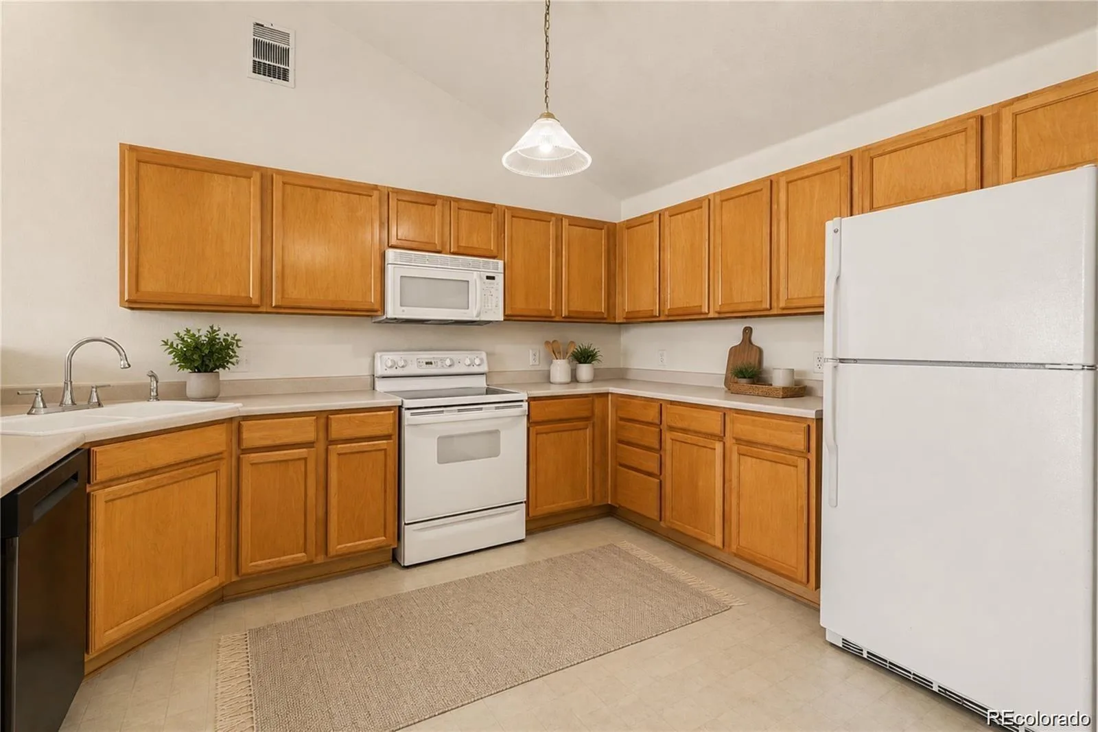 3271 E 103rd Place #1305 Thornton CO 80229 | MLS #REC8547994 08132026223747 1600 6