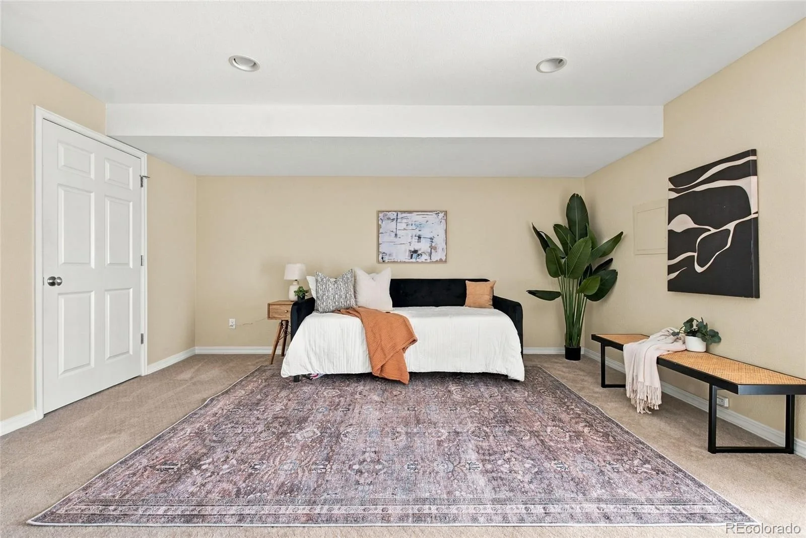 519 Madison Street Denver CO 80206 | MLS #REC8551293 09252026184941 1600 34