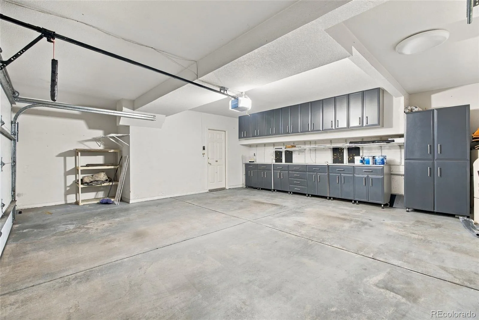 519 Madison Street Denver CO 80206 | MLS #REC8551293 09252026184941 1600 42