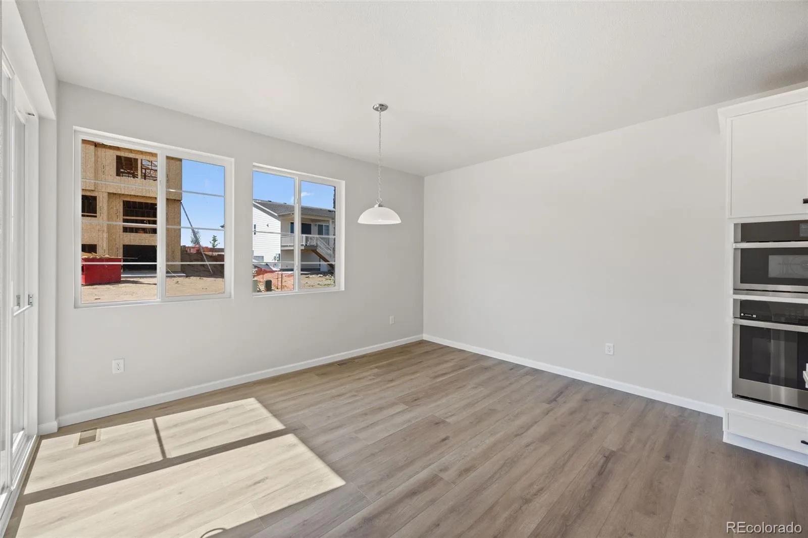 24376 E 35th Drive Aurora CO 80019 | MLS #REC8551469 07142026202601 1600 16
