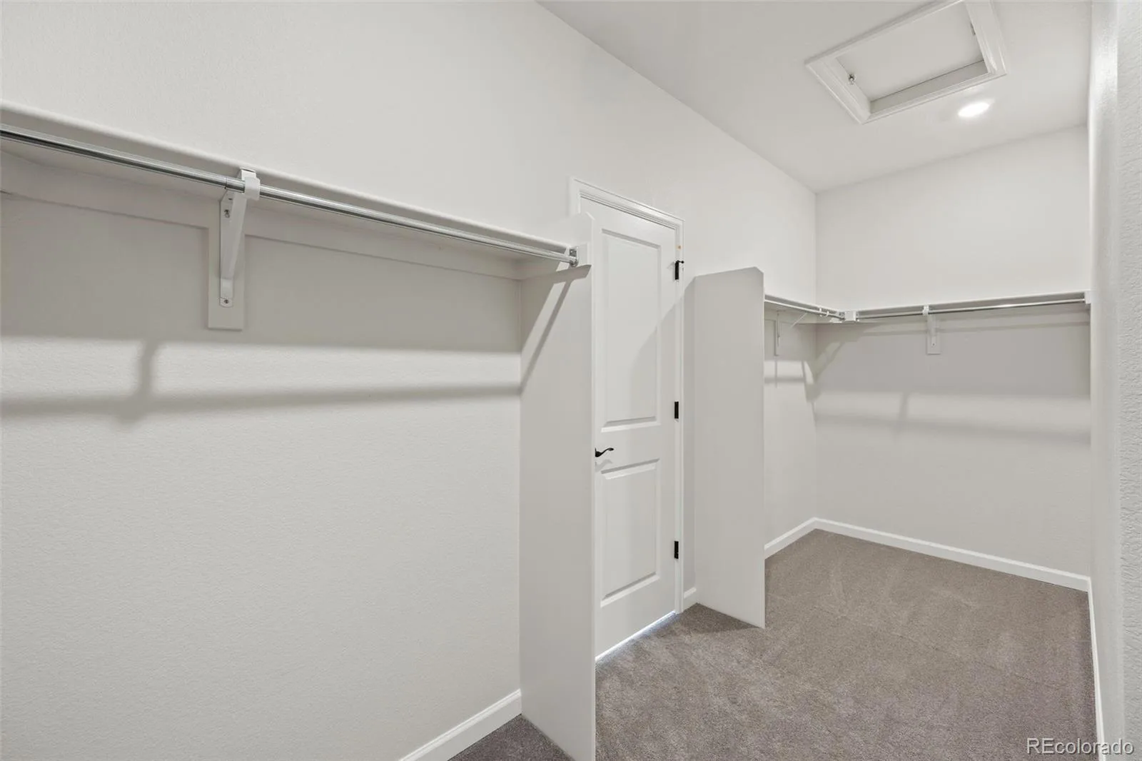 24376 E 35th Drive Aurora CO 80019 | MLS #REC8551469 07142026202601 1600 38