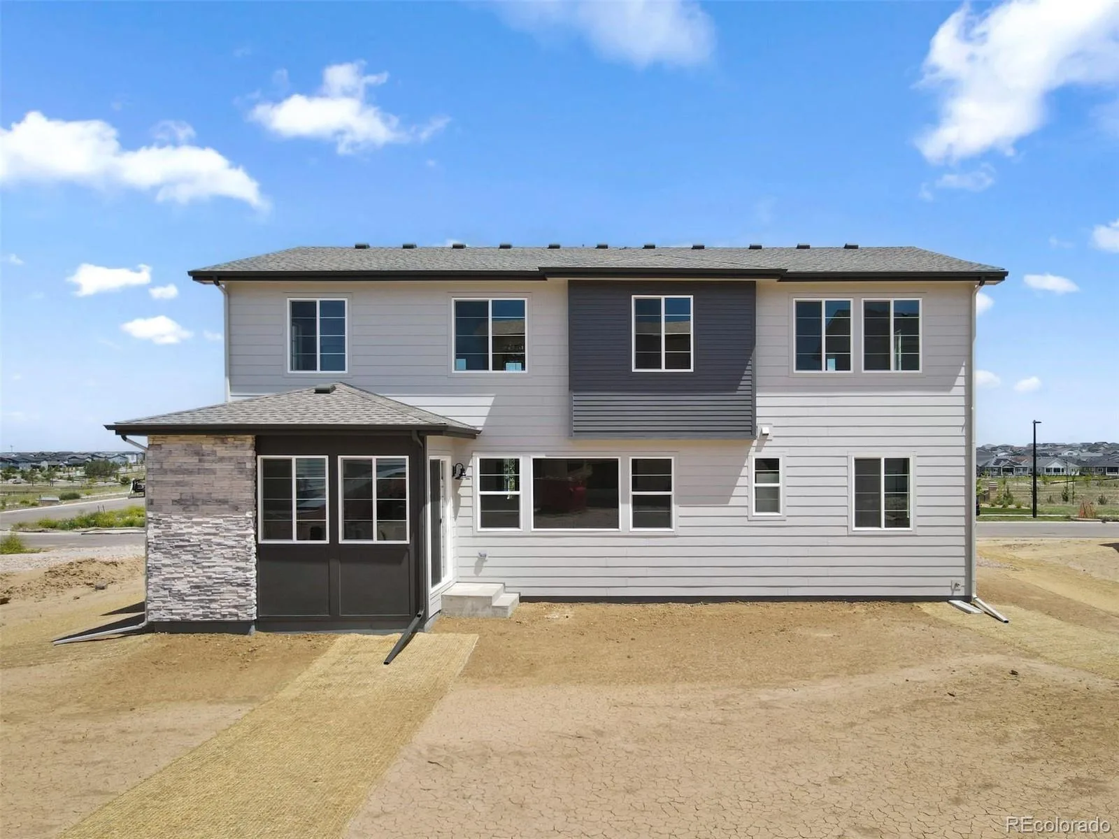24376 E 35th Drive Aurora CO 80019 | MLS #REC8551469 07142026202601 1600 4