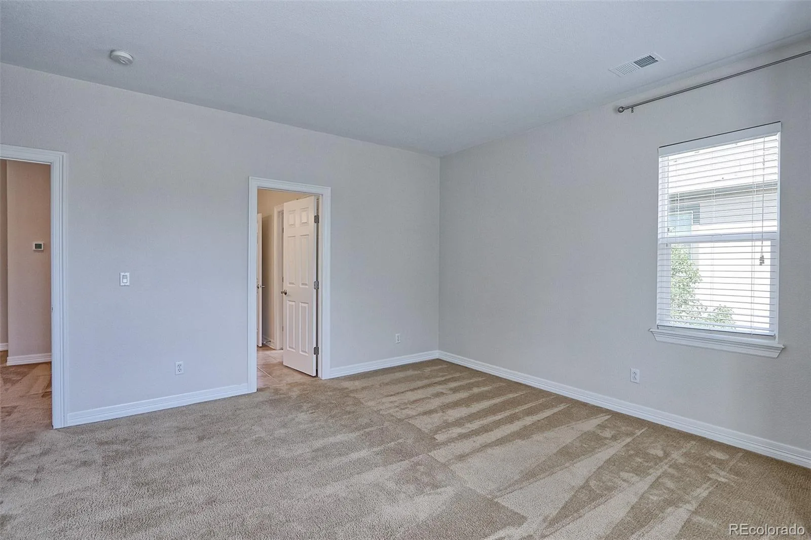 14043 Pinehurst Circle Broomfield CO 80023 | MLS #REC8553069 08212026214638 1600 24
