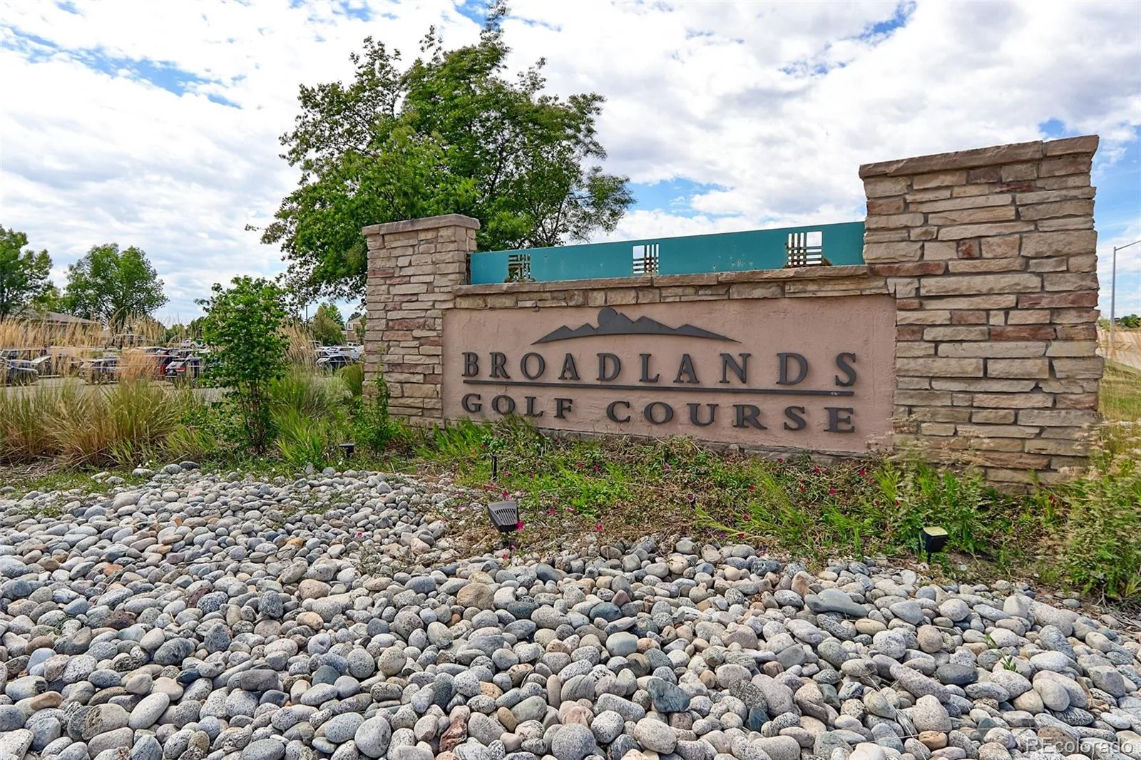 14043 Pinehurst Circle Broomfield CO 80023 | MLS #REC8553069 08212026214638 1600 45