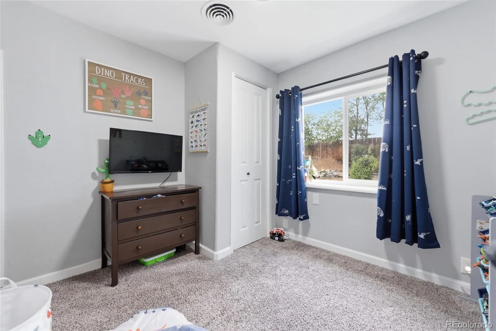5315 W Shirley Place Lakewood CO 80232 MLS #REC8553152 04302026165135 1600 14