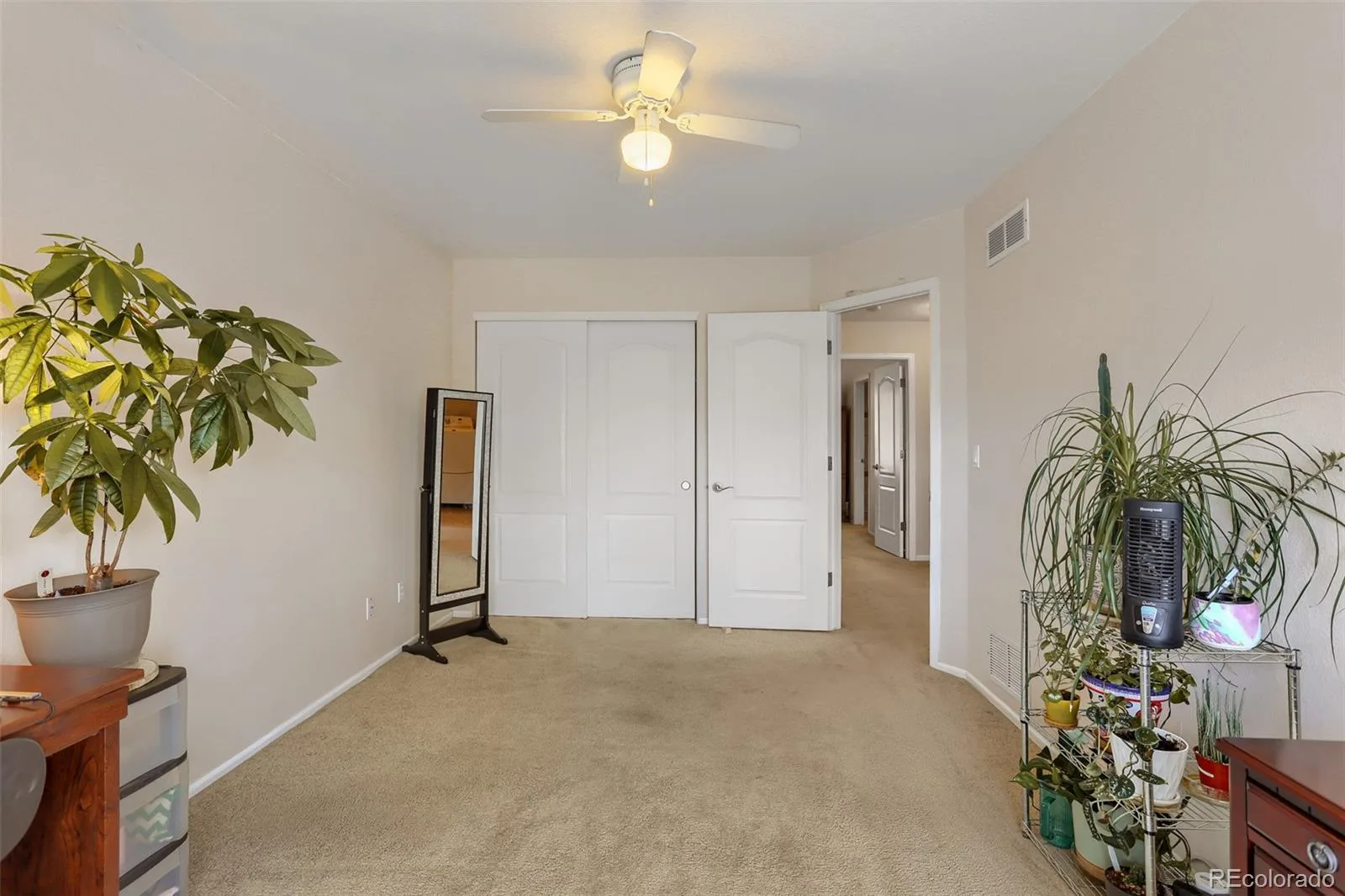 14265 W Warren Drive Denver CO 80228 | MLS #REC8554037 08142026005417 1600 30