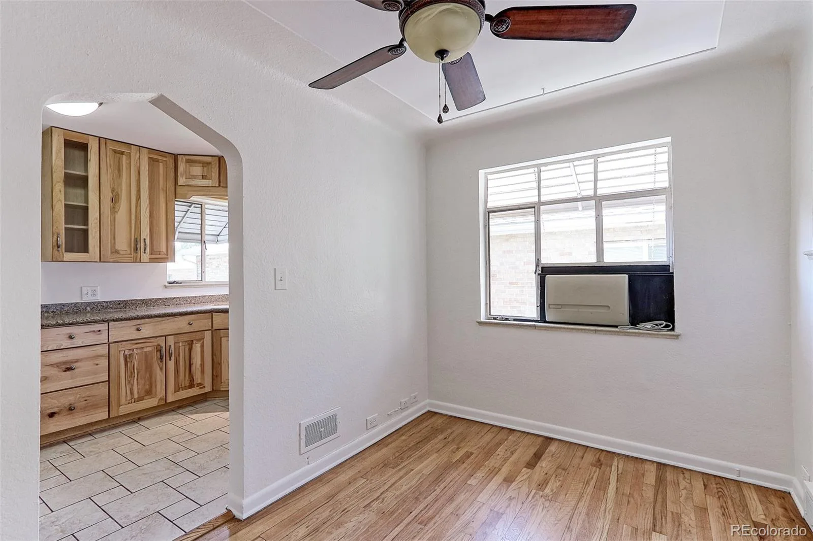 4344 S Acoma Street Englewood CO 80110 | MLS #REC8557592 08132026204126 1600 13