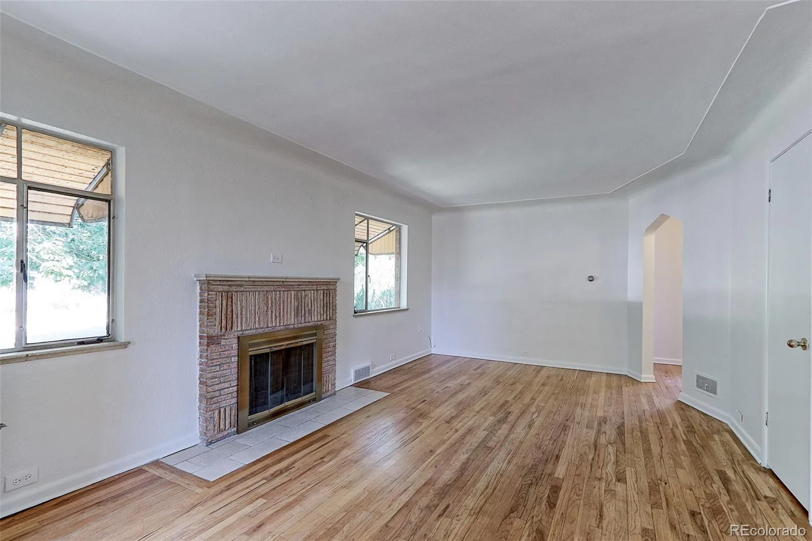 4344 S Acoma Street Englewood CO 80110 | MLS #REC8557592 08132026204126 1600 9