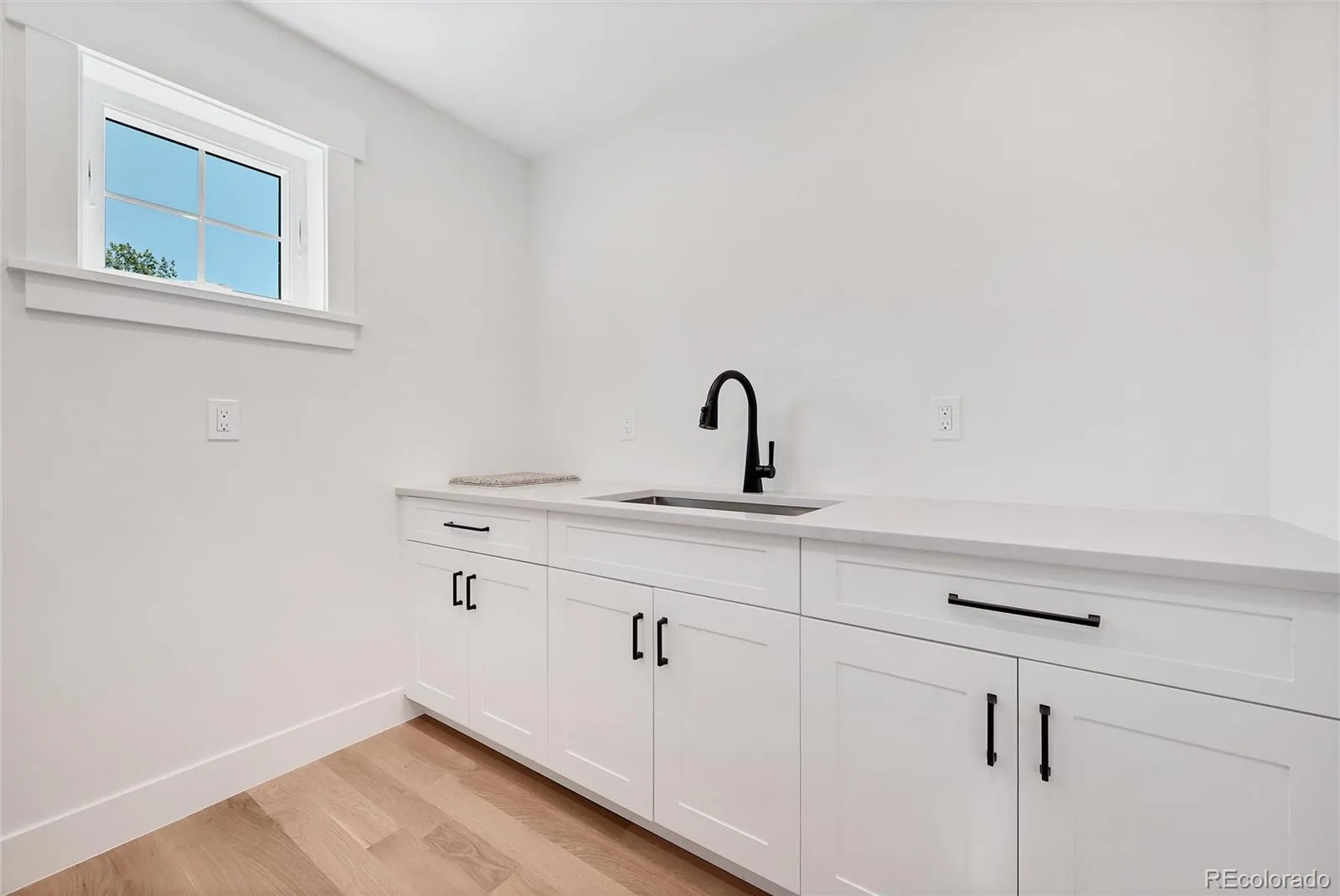1035 N Leyden Street Denver CO 80220 MLS #REC8558167 05252026204824 1600 21